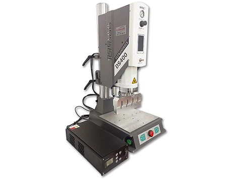 Ultrasonic plastic welding machine 1 Ultrasonic plastic welding machine 1